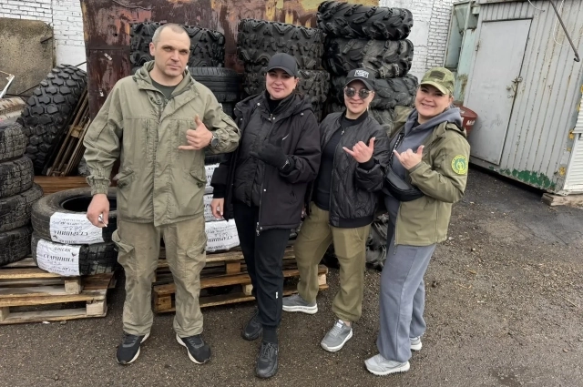 В сборе гуманитарного груза Екатерине помогают её единомышленники, а также многие предприятия и простые жители края.
