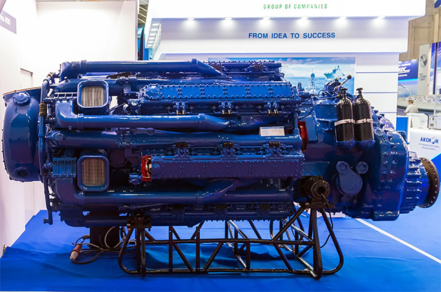 Двигатель М503 для тральщика проекта 12700.