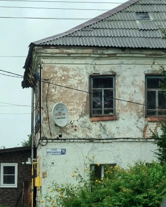 Здания в Курбе хранят в себе богатую историю.