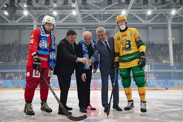 Кубок губернатора Свердловской области по хоккею с мячом