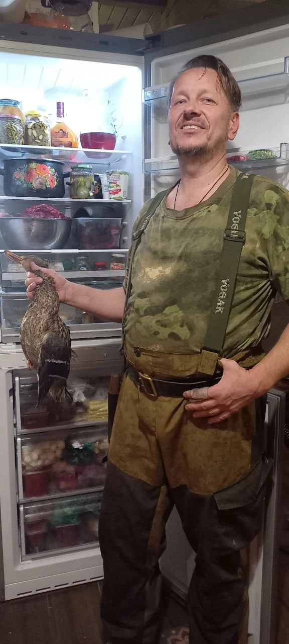 В холодильнике Алексея Тарасикова много добытого мяса, но он не с