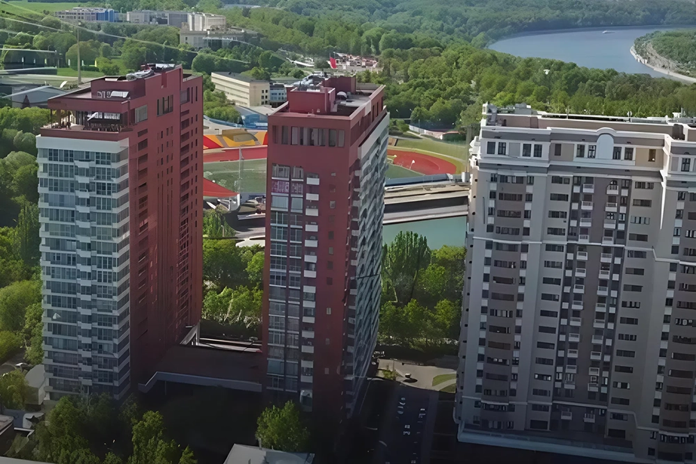 Новая квартира Ларисы Долиной