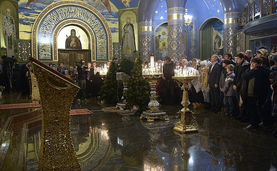 В храме Нерукотворного Образа Христа Спасителя в Сочи, 2014 г.