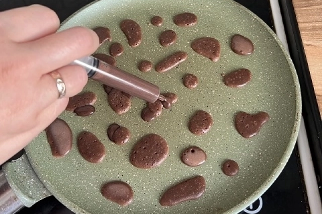 Коричневые