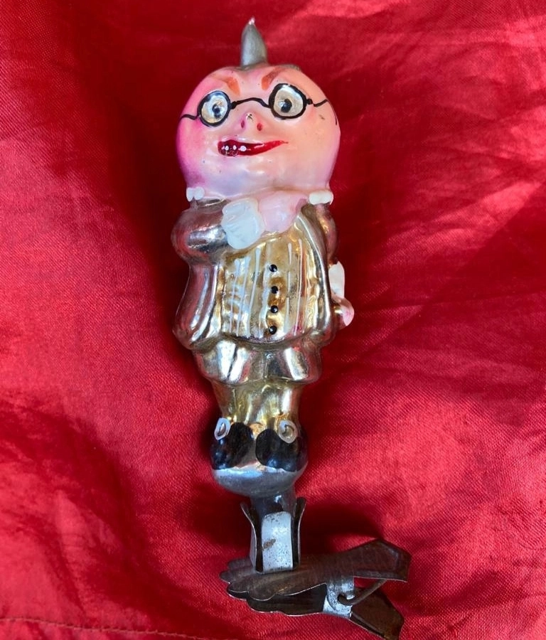 Игрушка из серии «Чипполино».