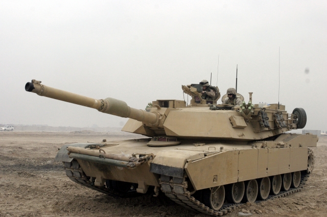 Танк Абрамс