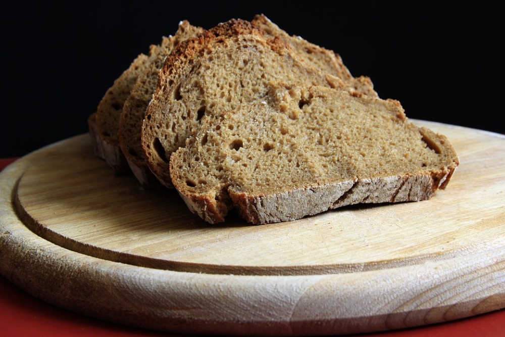 Из хлеба можно приготовить качественные дрожжи.