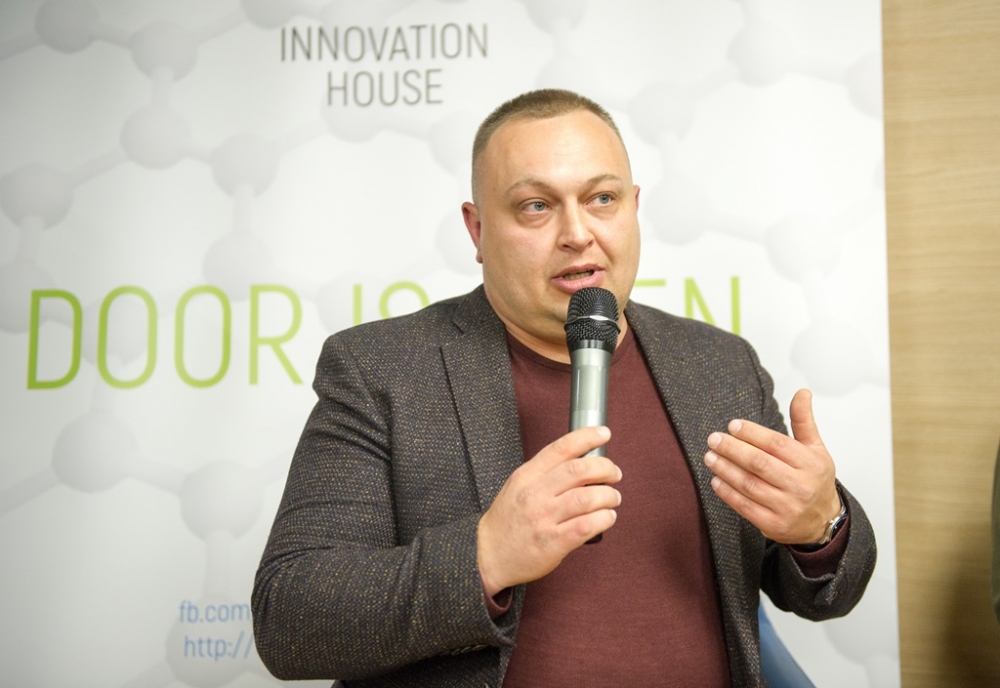 руководитель группы