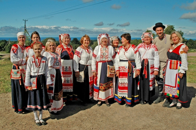 «Сойкинцы» на съемках проекта в деревне Горки.
