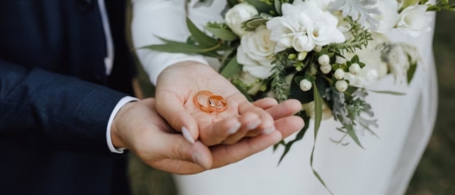 В Госдуму будет внесен законопроект о премиях к юбилеям супружеской жизни.