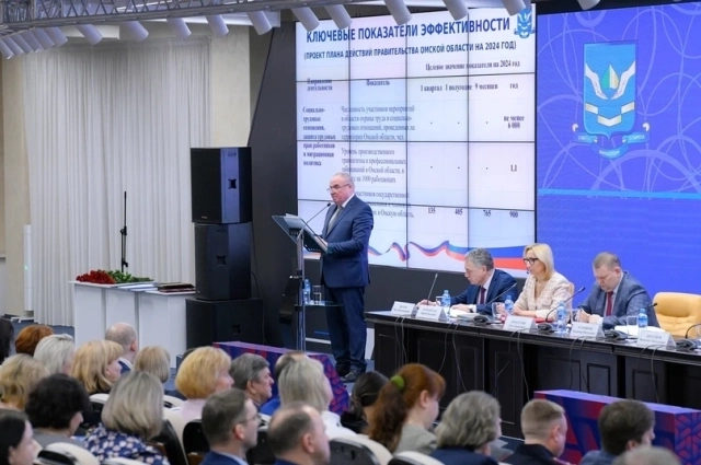 На итоговой коллегии минтруда Владимир Куприянов выступает 5 марта 2024 года. 