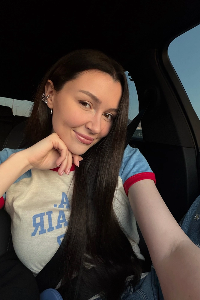 Анна Заворотнюк.