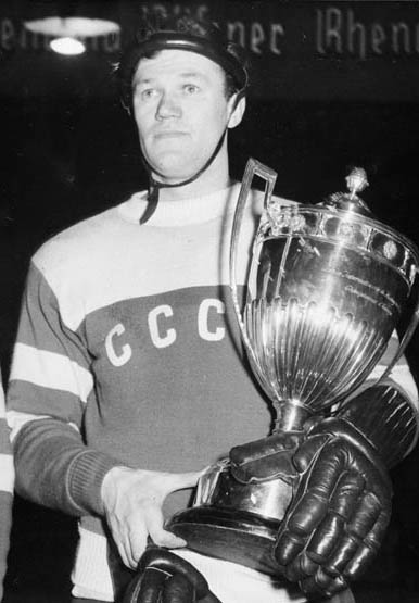 Всеволод Бобров на Зимних Олимпийских играх 1956 года.