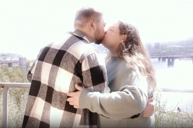 Саша и ее молодой человек.