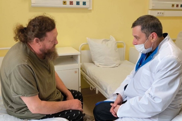 Протоиерей Евгений Шестопалов в больнице