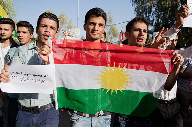Флаг Курдистана.