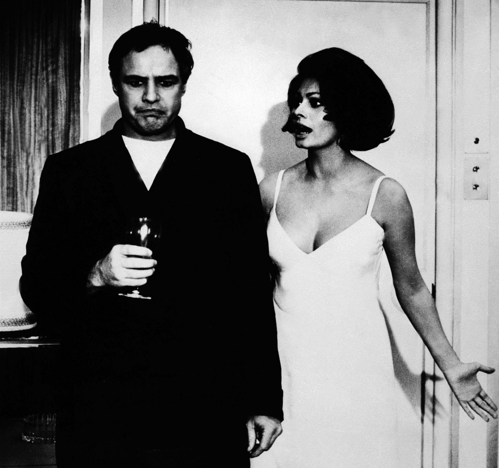 Софи Лорен и Марлон Брандо в фильме «Графиня из Гонконга», 1967 г.