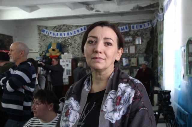Муж Ирины пропал без вести более полугода назад, но она верит, что он жив и ежедневно ждёт от него весточку.