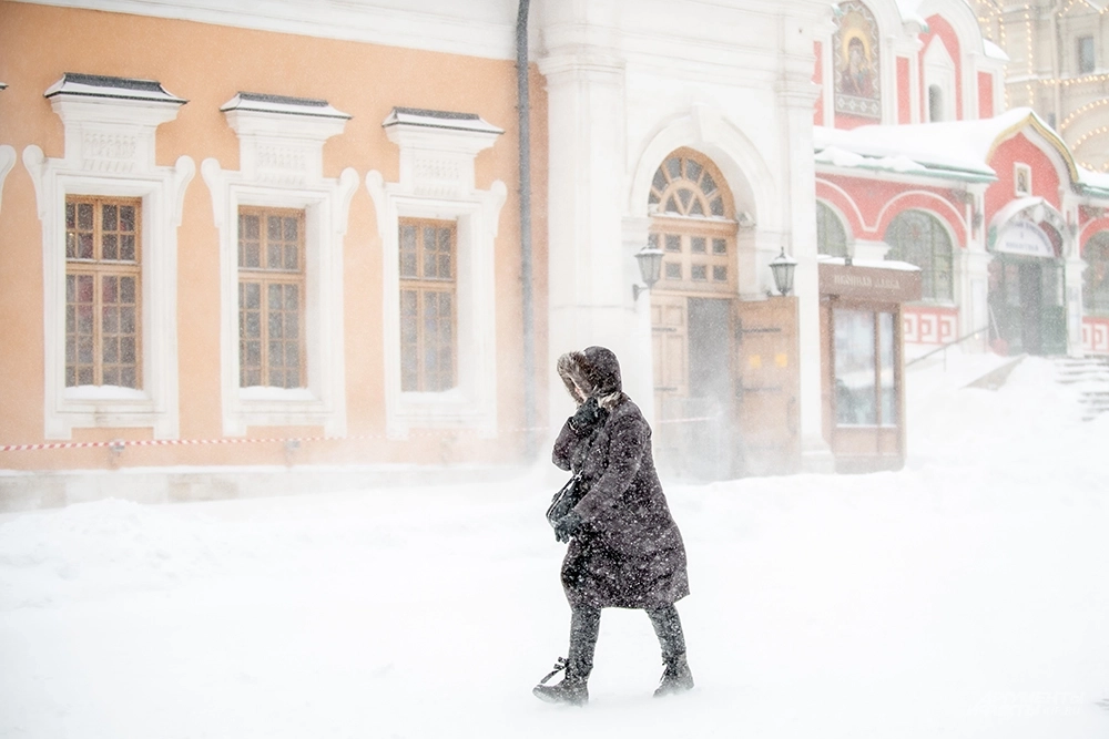Снег в Москве