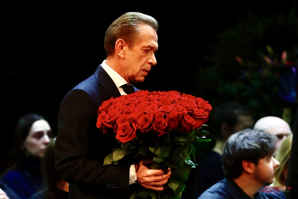 Владимир Машков.