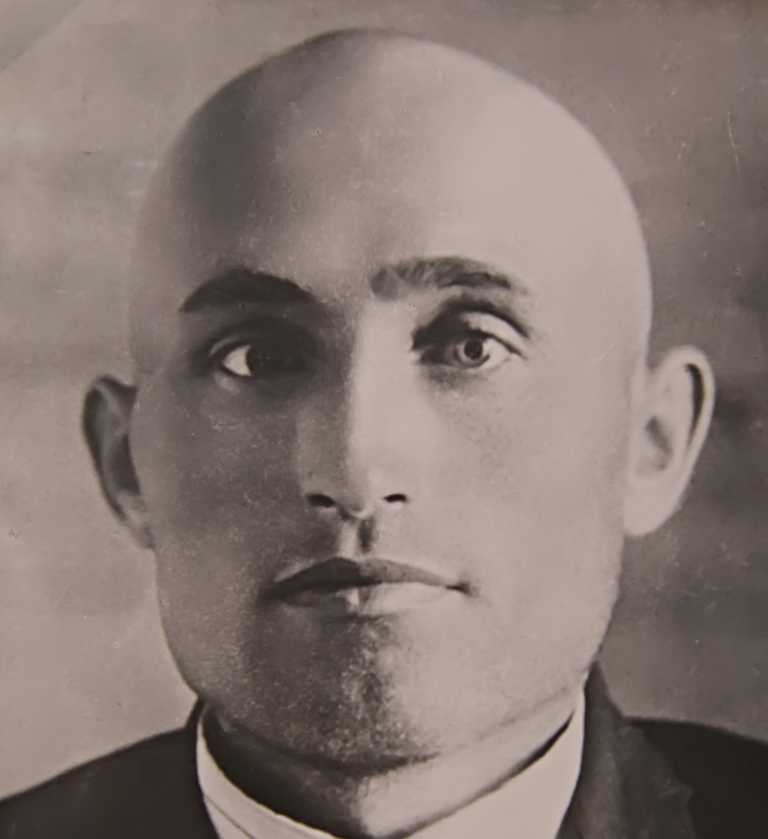 Павел Савоничев. Родился в 1909 году. Стаж работы на ЗИУ – 17 лет. Фото из архива семьи Савоничевых