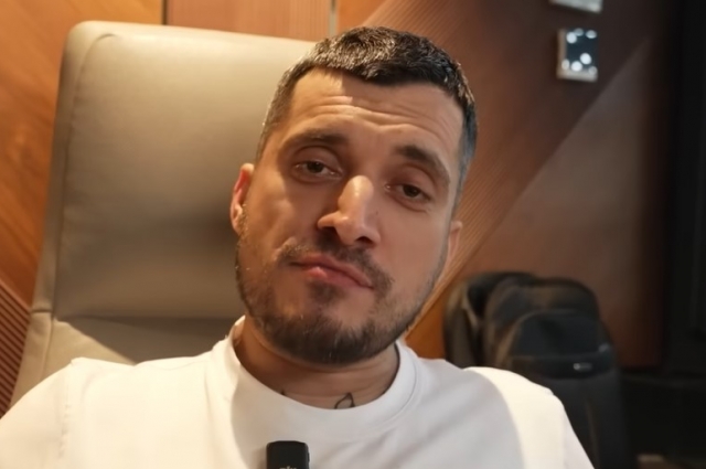 В текстах Техника много оптимизма и позитивных образов, но сквозь них сквозит отчаяние.