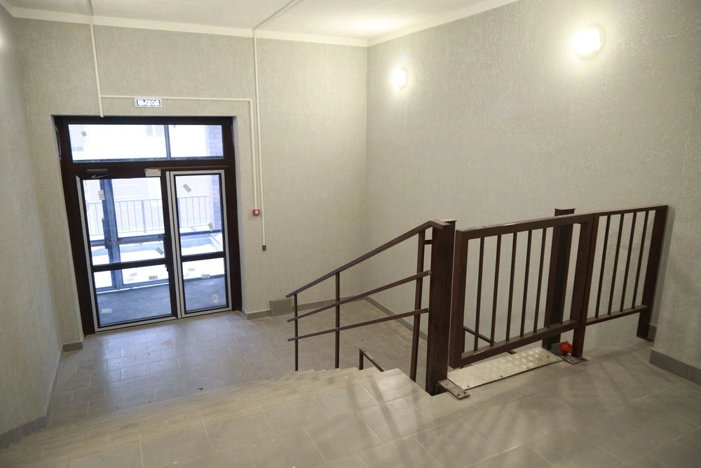 ул. Папанинцев, 143/145.