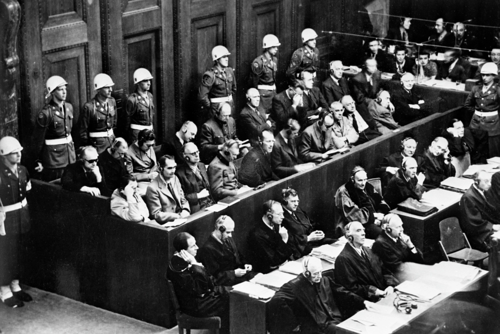 Нюрнбергский процесс. 20 ноября 1945 года — 1 октября 1946 года. На скамье подсудимых бывшие руководители гитлеровской Германии. Дата события: 20.11.1945