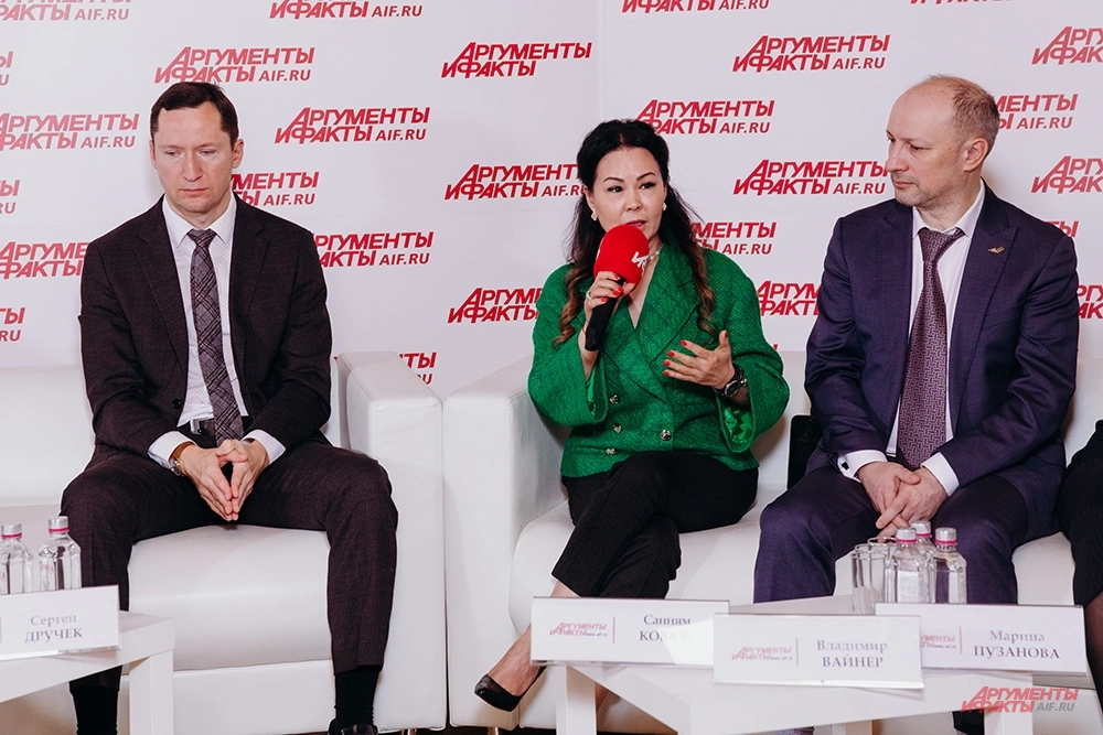 Саниям Коваль, общественный деятель и президент благотворительного фонда «Подари солнечный свет». Саниям Коваль, общественный деятель и президент благотворительного фонда «Подари солнечный свет».