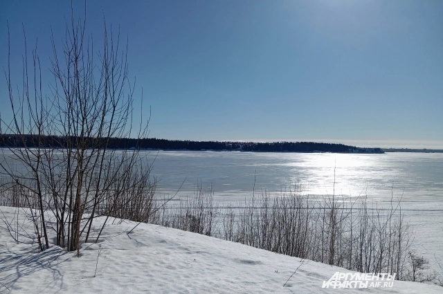 Вид на Каму со стороны деревни Тупицы.