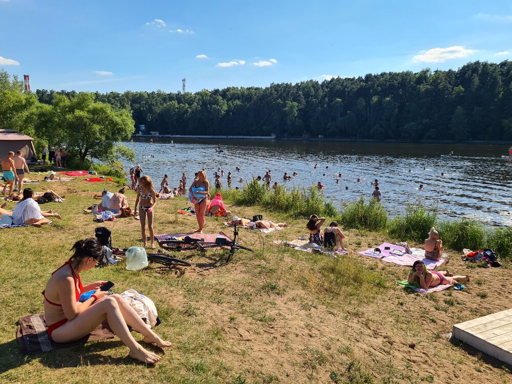 Пляж в Себебряном бору.