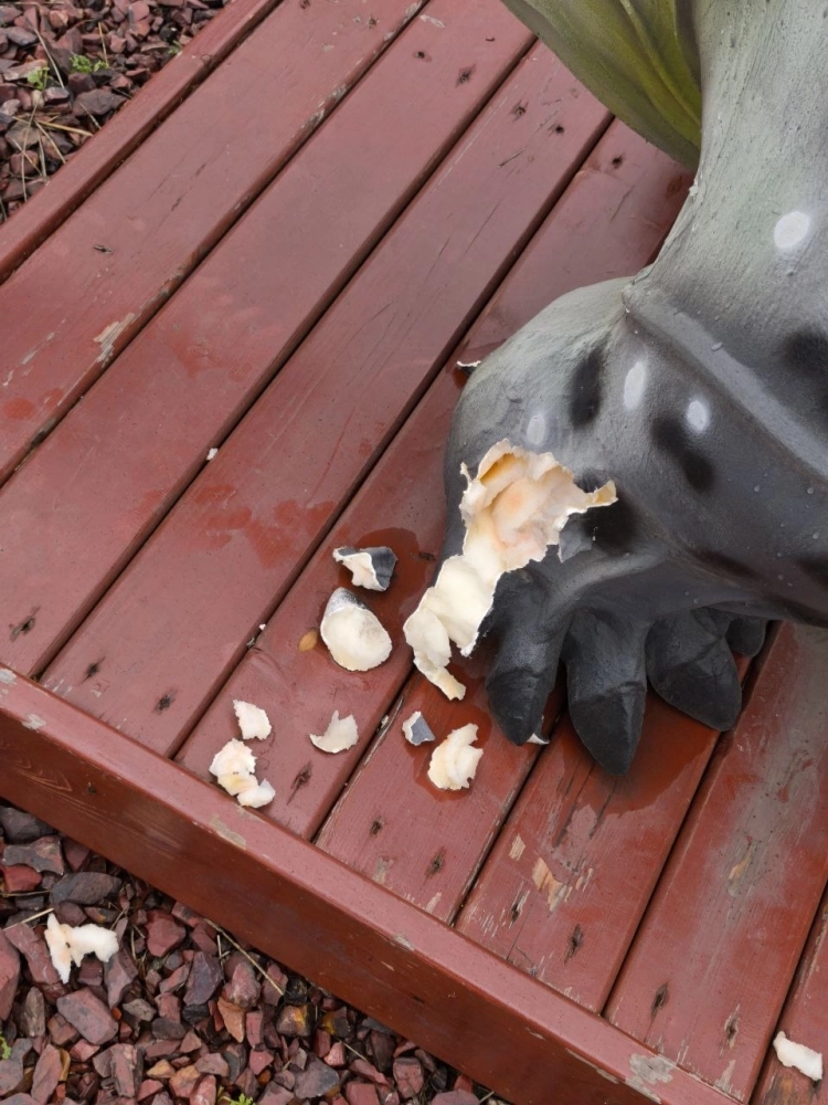 На восстановление фигур нужны средства.