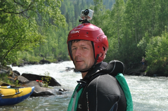Константин Бычков в свободное время предпочитает сплав по реке.