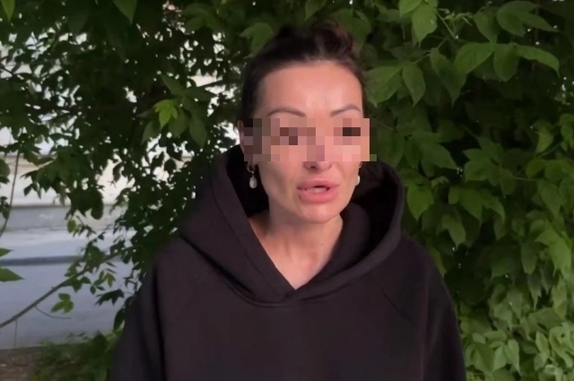 Оперативникам блогер пожаловалась на жизненные проблемы.