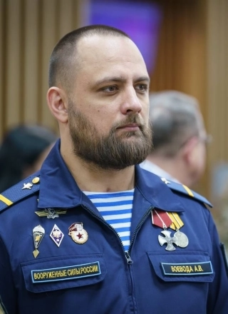 Александр в одиночку скрутил напавшего на ТЦ вооруженного злоумышленника.