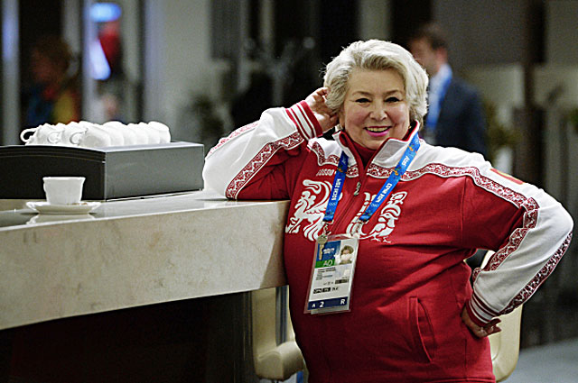 Тренер по фигурному катанию Татьяна Тарасова перед началом церемонии открытия XXII зимних Олимпийских игр в Сочи