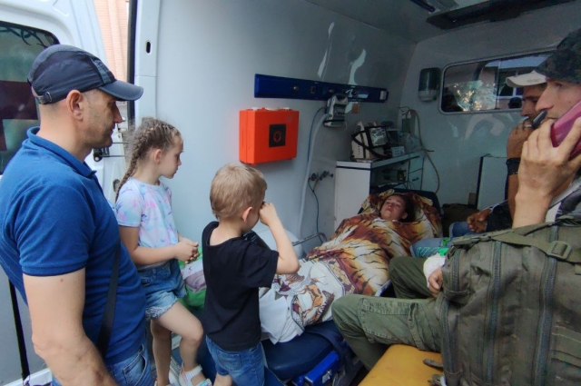 Все эвакуированным из Луганска пациентам предстоят операции.