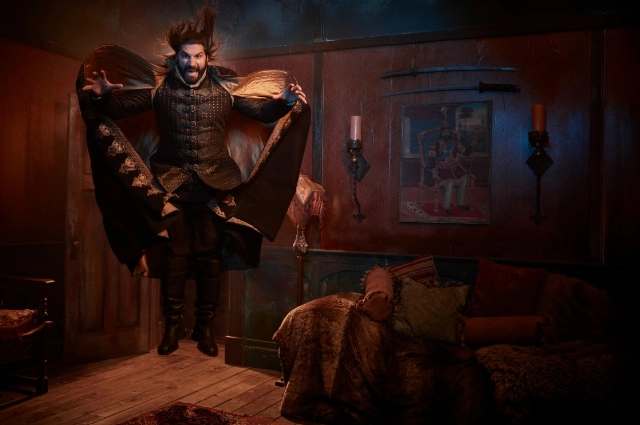 Кадр из сериала «Чем мы заняты в тени»