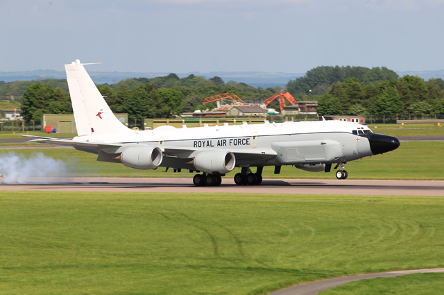 RC-135W