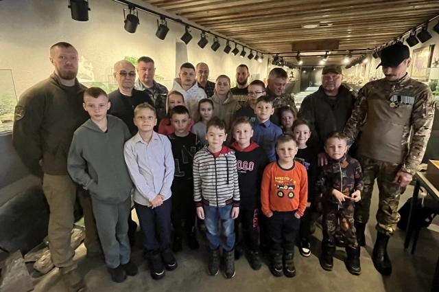 Участники СВО, дети из семей в трудной жизненной ситуации, пенсионеры и инвалиды - адресаты благотворительной программы предприятия