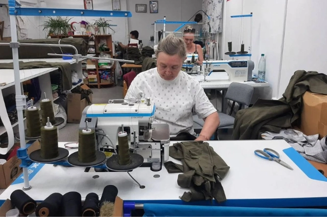 Уральские волонтёры получили помощь в закупке материалов для бойцов СВО