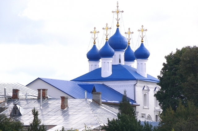 Покровский собор - самая старая постройка Брянска.