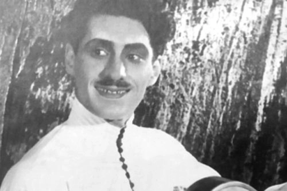 С ранних лет Спартак Мишулин мечтал о сцене, но путь оказался тернистым.