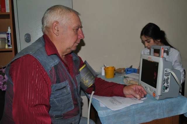 Активисты Ростовской ассоциации ТСЖ смогли пройти экспресс-обследование, которое провели сотрудники одного из областных Центров здоровья, работающего на базе филиала поликлиники №10 Ростова.