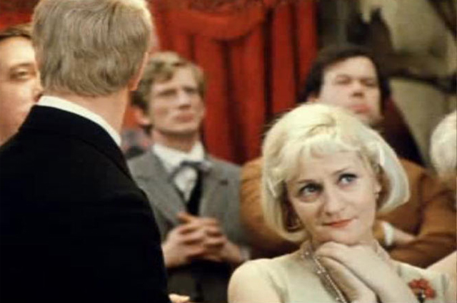 Клара Румянова в фильме «Не может быть!», 1975 г.