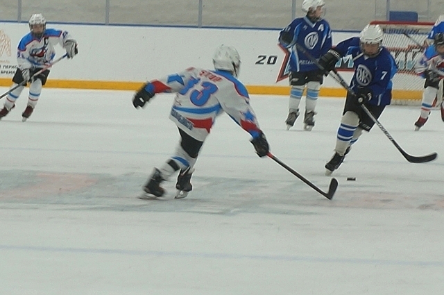 Во втором периоде соликамские хоккеисты сумели отыграть две шайбы.