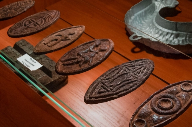 По своему локтю. В Староуткинске вновь сколочена барка сплавщиков