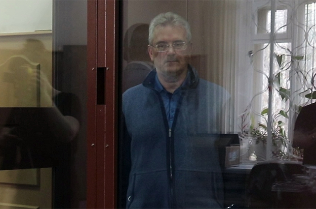 Губернатор Пензенской области Иван Белозерцев, обвиняемый во взяточничестве, на заседании Басманного суда Москвы
