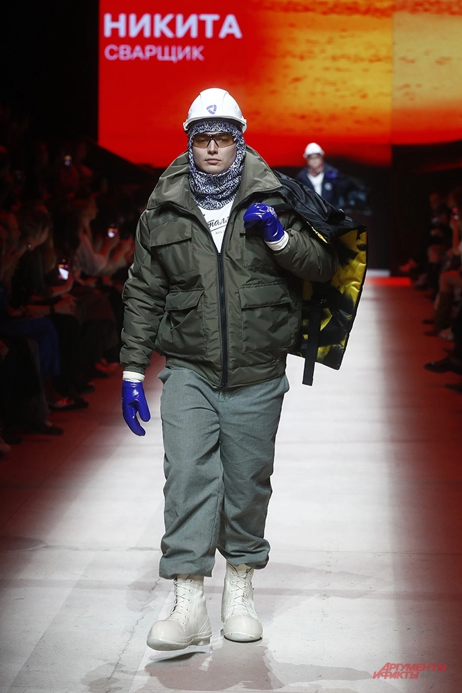 Первый день Московской недели моды в ЦВЗ «Манеж».