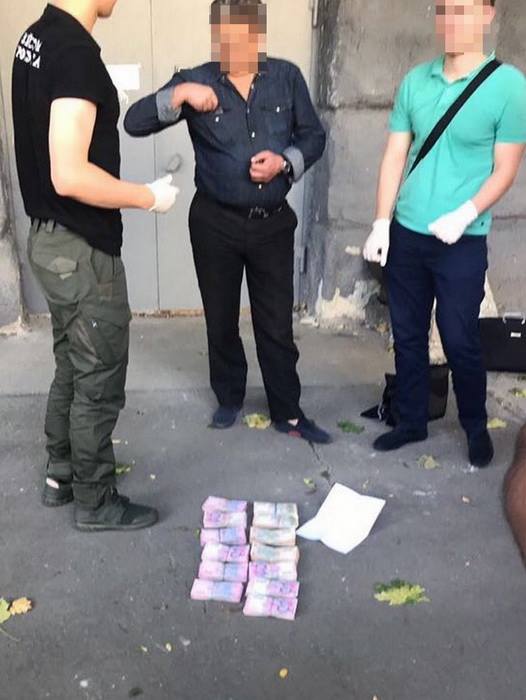 Завкафедры вуза в Харькове попался на взятке
